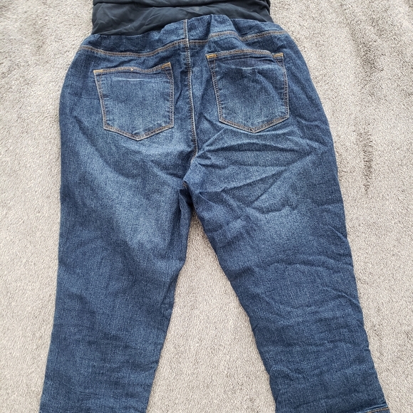 Maternity pants bundle - Picture 14 of 16